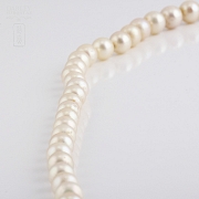 天然珍珠项链配钻石与18K黄金 - 3