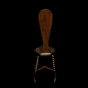 Silla giratoria tallada, s.XX