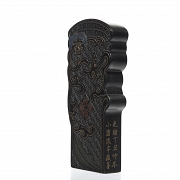 Pieza de tinta con policromía, dinastía Qing