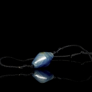 Colgante Dzi de ágata azul, dinastía Liao
