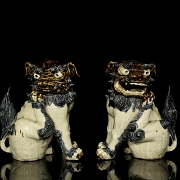 Pareja de figuras de cerámica 