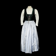 Traje tradicional austriaco “Dirndl”