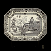 灰色柳叶纹伯利瓷托盘，十九世纪