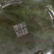 Conjunto de taza y plato de jade espinaca 