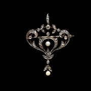 Broche de oro y plata con diamantes y perlas, estilo Eduardino
