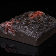 Nanhong agate seal ‘Clouds and Dragons’, Qing dynasty