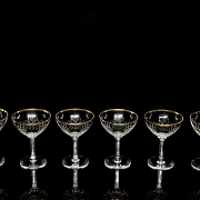 Conjunto de seis copas de licor con filo dorado, s.XX - 1