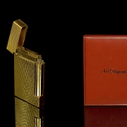 Gold-plated S.T. Dupont lighter, 20th century