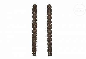 Pareja de tallas de madera balinesas, s.XX