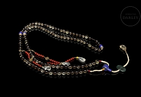 Chaozhu with coloured beads, Qing dynasty