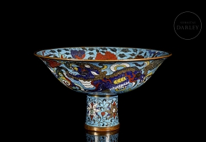 Bowl with gilt bronze foot and cloisonné enamel “Beast,” Qing dynasty