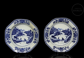 Pair of glazed ceramic plates “Landscape,” Qing dynasty