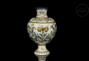 胡安·鲁伊斯·德·卢纳（1863–1945）《康乃馨花瓶》，20世纪