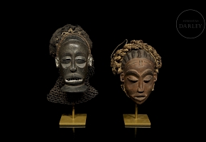 Dos máscaras rituales, pueblos Chokwe/Luena, s.XX