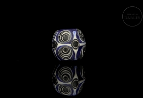 Liuli bead, Tang dynasty