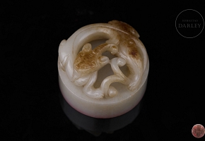 Circular seal made of white jade, ‘Coiled Dragon,’ Qing dynasty