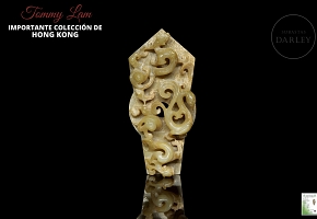 Carved jade plaque “Dragon and phoenix,” Han dynasty