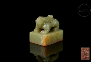 Yellow jade seal ‘Beast’, Qing dynasty
