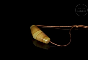 Cuenta de ágata natural bandeada, dinastía Liao