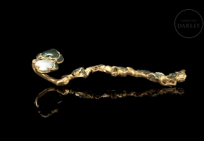 Jade and gilded bronze ruyi, Qing dynasty
