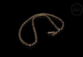 Necklace ‘Mala’ with carved wooden beads, Qing dinasty