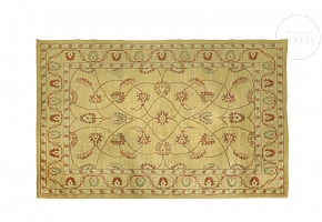 Oriental-style knotted rug, 20th century
