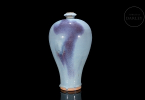 Meiping vase with junyao glaze, Yuan style