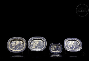 四只柳叶纹托盘，石质陶器，斯塔福德郡，十九世纪