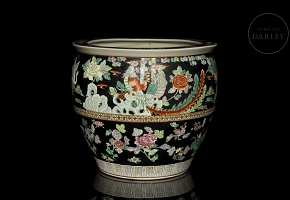 Enameled porcelain fishbowl 