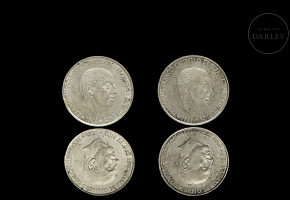 两枚1966年铸造的银币，面值100比塞塔