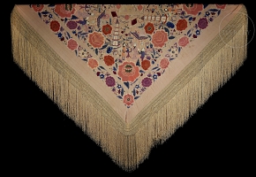 Mantón de Manila bordado con decoración Chinoiserie, s. XX