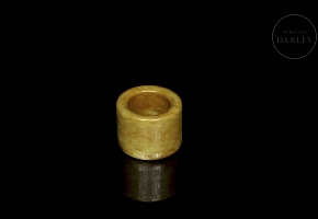 Carved jade archer's ring, Liangzhu culture