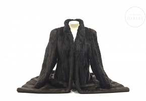 长款棕色貂皮大衣