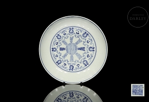 Plato de porcelana esmaltada