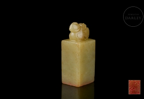 Hetian jade seal ‘Mandarin Duck’, Qing dynasty