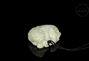 Jade pendant, “Beast with young,” 20th century