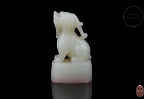 White jade seal ‘Mythical Beast’, Qing dynasty