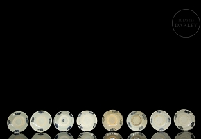 Set of eight glazed ceramic dishes, Ming dynasty