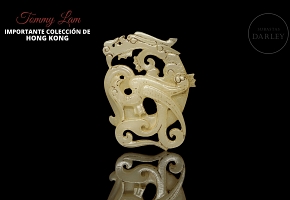 White jade plaque ‘Dragon’, Han dynasty