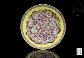 Fencai glazed porcelain plate ‘Flowers’, with Yongzheng mark
