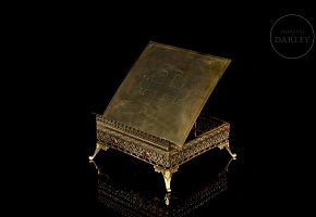 Atril de altar de latón dorado, s.XIX-XX