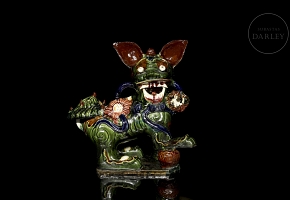 Figura de cerámica esmaltada