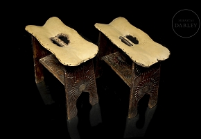 Pareja de taburetes de estilo morisco, para Liberty & Co., circa 1900–1910