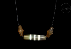 Collar de cuentas de ágata y Dzi, dinastía Liao