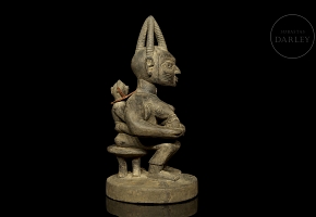 Yoruba Figure ‘Motherhood’, Nigeria, 20th century