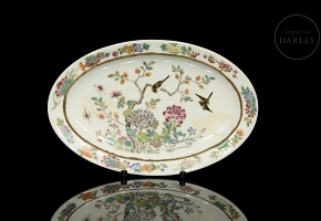 Rose family porcelain tray ‘Birds and Peonies’, with Guangxu mark
