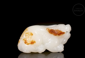 Hetian jade figure ‘Beast’, Qing dynasty