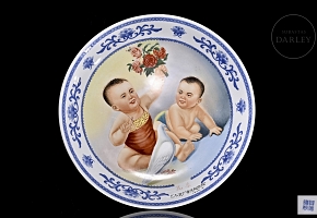 Plato de porcelana