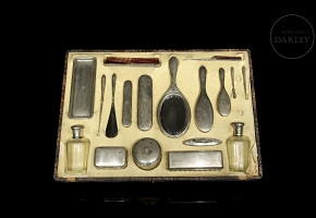 Juego de tocador de plata, ffs. s.XIX