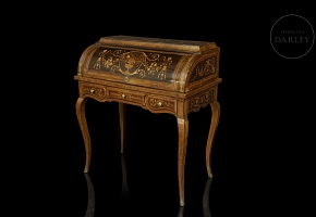 Escritorio de cilindro estilo Luis XV, ca. 1951